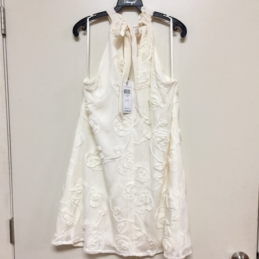 NWT BCBG A-Line Whisper White Dreamy - Picture 3 of 5